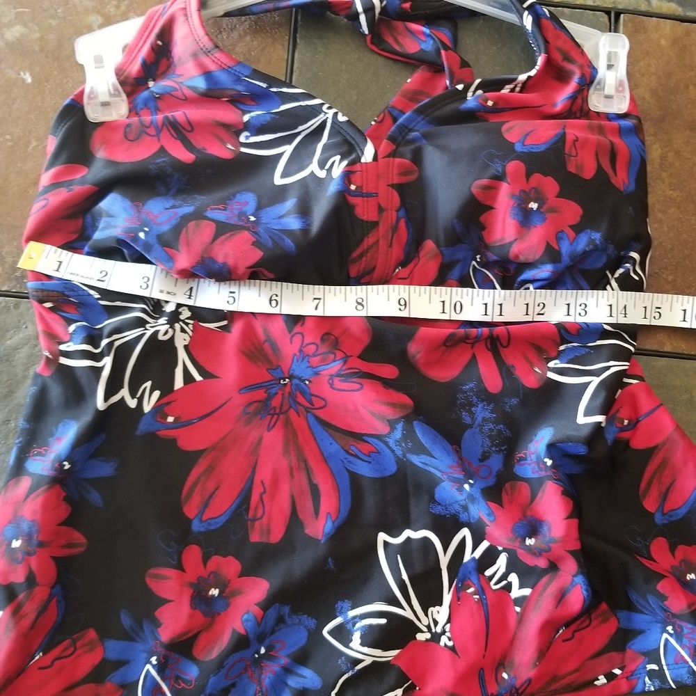 COPY - RW&B Swim Halter Tankini - Picture 6 of 8